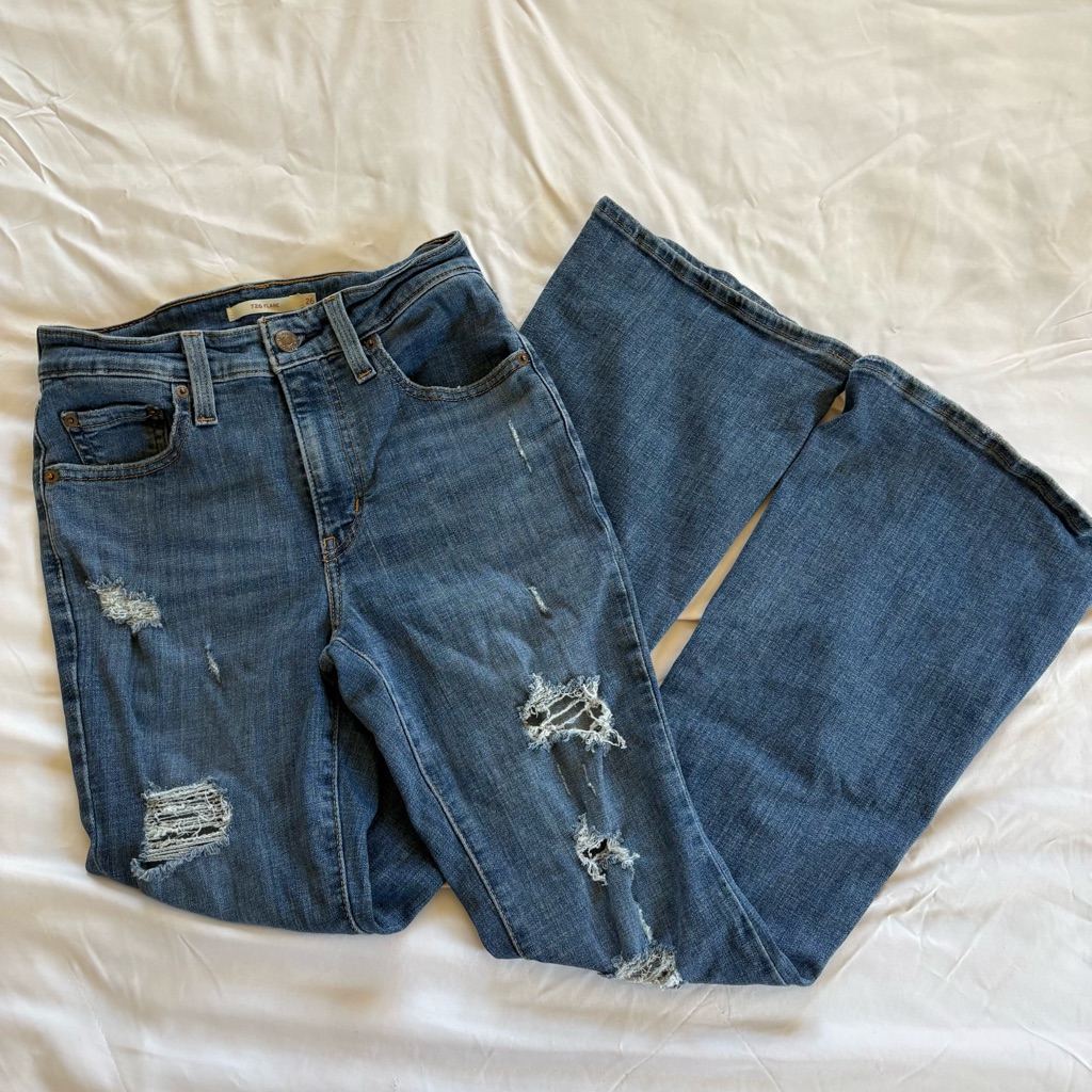 Levis 726 Flare Jeans